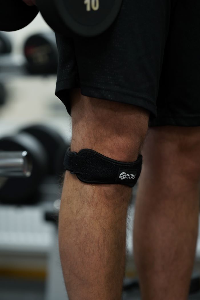 Polvituki hyppaajan polveen polvikipu musta tarjoustaivas.fi