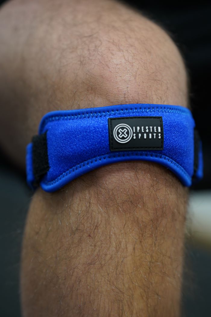 Polvituki hyppaajan polveen sininen tarjoustaivas.fi